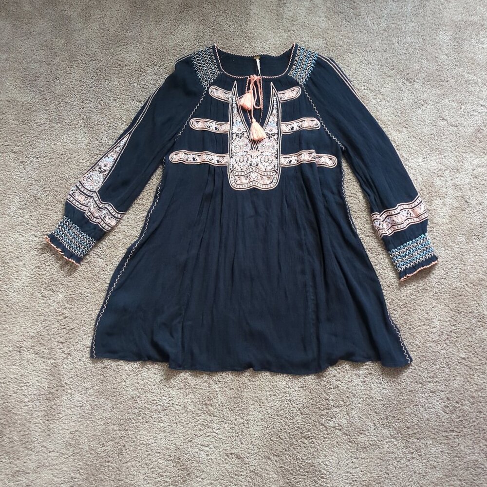 NWOT Free People Wind Willow Embroidered Peasant Dress Sz. XS
